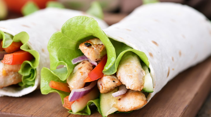 CHICKEN AND SWEET CHILLI WRAP - SuperValu