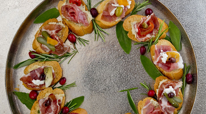 savoury-wreath Savoury wreath