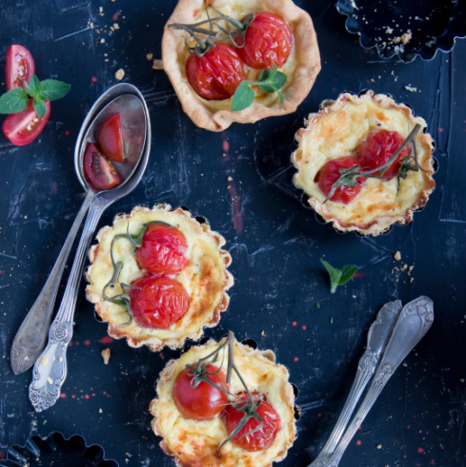 cheese and tomato tarts