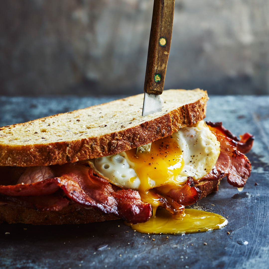 Bacon 'n' Egg Sandwiches Recipe: How to Make It